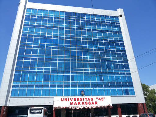 Universitas 45 Makassar