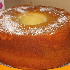 7-Up Pound Cake