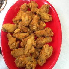 Easy Spicy Fried Buffalo Style Chicken Wings