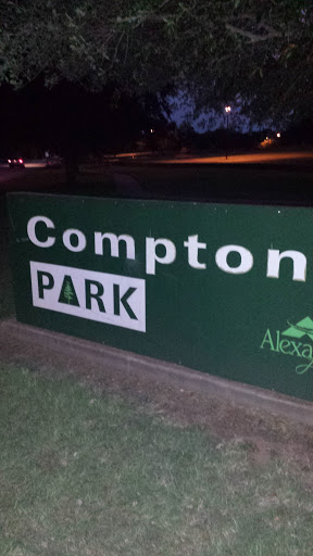 Compton Park Sign