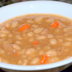 Ruth's White Bean and Ham Soup