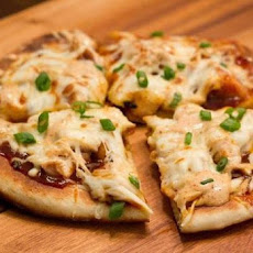 BBQ Chicken Pizza (Weight Watchers 5 Pts Per Slice)