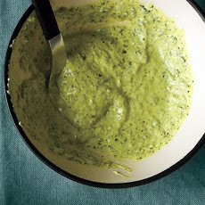 Pesto-Yogurt Sauce