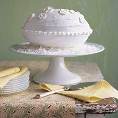 Coconut-Almond Egg-Shaped Cake