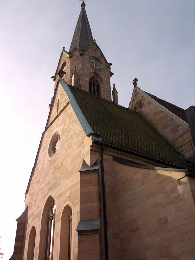 Kirche Lustnau