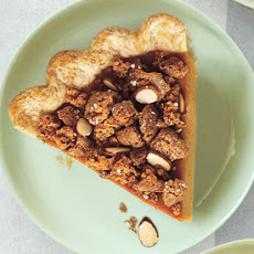 Amaretto-Almond Streusel Pumpkin Pie