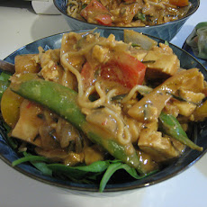 Tempeh Cashew Noodles