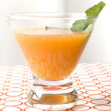 Apricot and Mint Cocktail