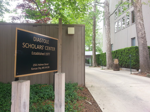 Diastole Scholar's Center