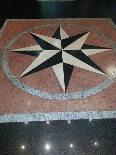 estrella del hotel excelsior