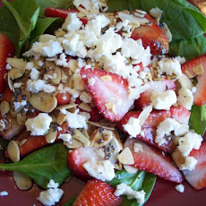 Delicious Easy Spinach and Strawberry Salad With Feta