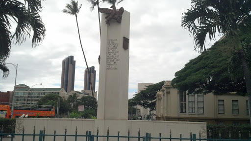 Hawaii World War Monument