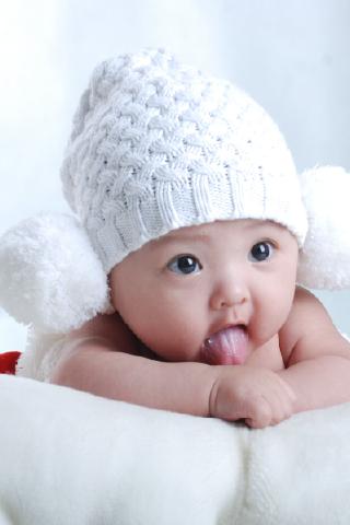 Cute little Baby Wallpaper 4