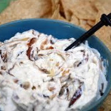 Warm Blue Cheese Dip with Garlic and Bacon