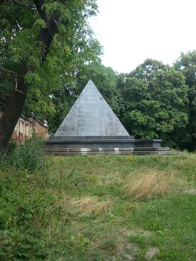 Pyramide Schönefeld