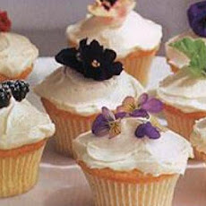 Blossom-Topped Cupcakes