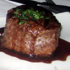 Pan-Seared Filet Mignon with Cabernet Sauce