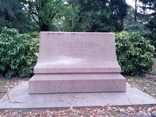 Memoriale Cap. Giuseppe Franzini