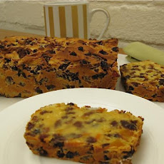 Easy 5 Minute Allergy Friendly Fruit Cake