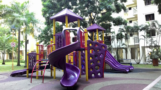 186C Purple Adventure Playground