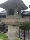 西本願寺 石灯籠