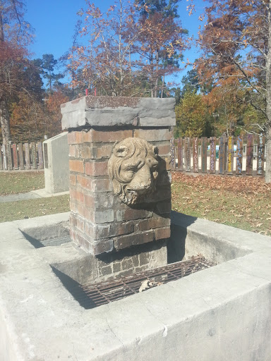 Abita Springs Park Lion Head Statue