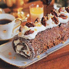 Ginger-Pecan Roulade with Honey-Glazed Pecans
