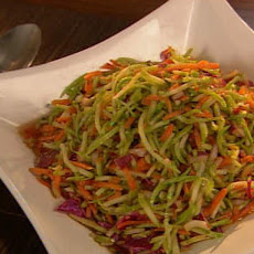 Packin' A Punch Broccoli Slaw