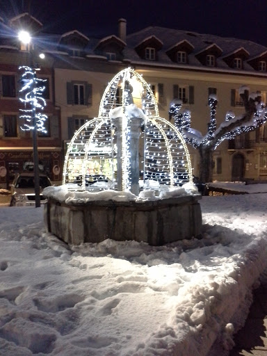 Fontaine de la Place Saint Jacques