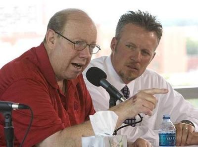 [20080808__biz_millerback_0809~1_Gallery[3].jpg]