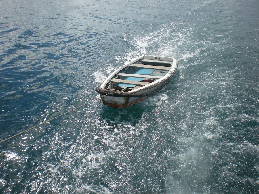 Embarcação resgate by Anderson Soares - Landscape & Nature Waterscapes