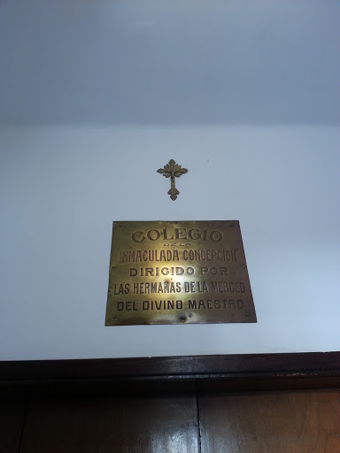 Placa en Colegio Inmaculada Concepción