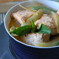 Salmon-Fennel Red Curry
