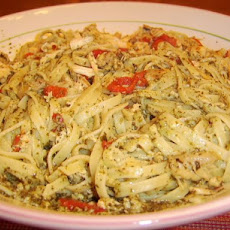 Fresh Fettuccine With Pulled Rotisserie Chicken, Pesto, and Roas