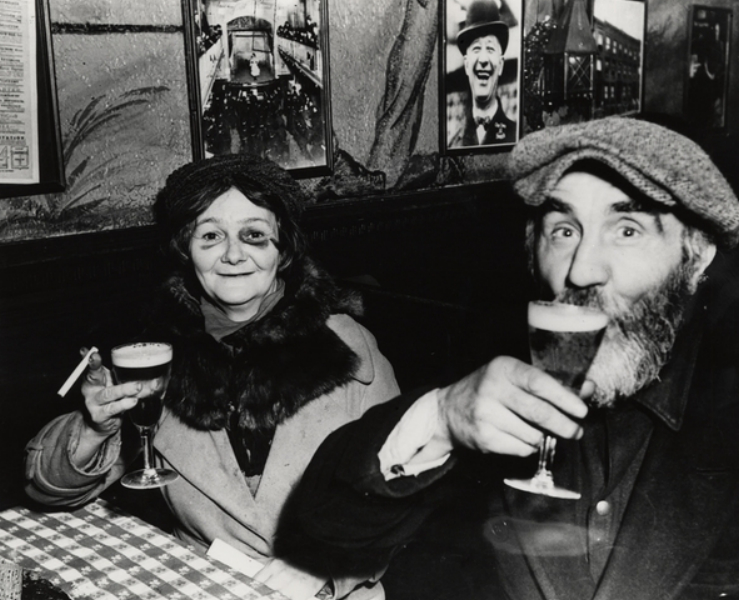 AmberOnlineDCWeegee74083.jpg, bw, couples, old, old photo