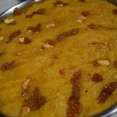 Sooji Ka Halwa (A Sweet Made from Semolina )