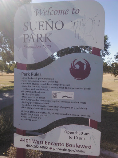 Northeast Sueno Park Sign