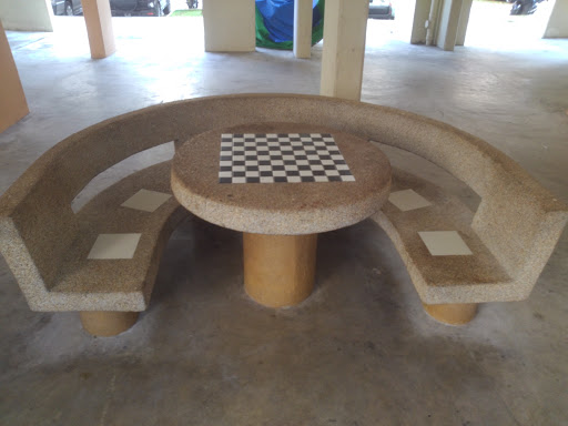 Blk 605 Chess Table