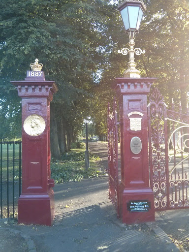 Victoria Park Gatepost