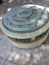 Kalakaua Plaza Compass