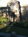 Südfriedhof,  Tür zur Anderen Seite