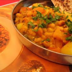 Subru Uncle's Black-Eyed Peas (Chauli)