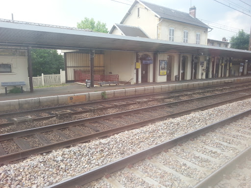 Gare De Ablon