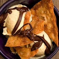 Caramel Sundae with Cinnamon-Sugar Chips Recipe