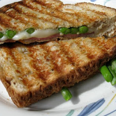Lighter Grilled Swiss, Ham and Asparagus Sannie