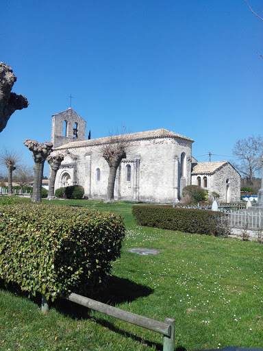Eglise De Saumos