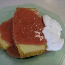 Papaya and Strawberry Coulis over Pound Cake