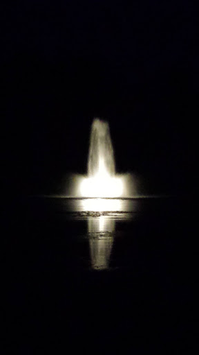 Aberdeen Lake Fountain