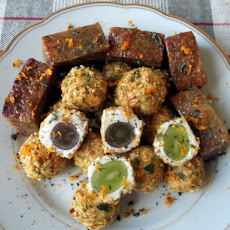 Grapes Rolled in Spiced Goat Cheese and Nuts