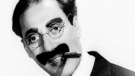 Las gafas redondas de Groucho Marx